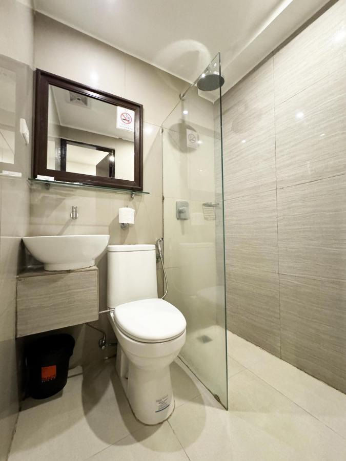 Nest Fort Bgc Makati City Exterior photo
