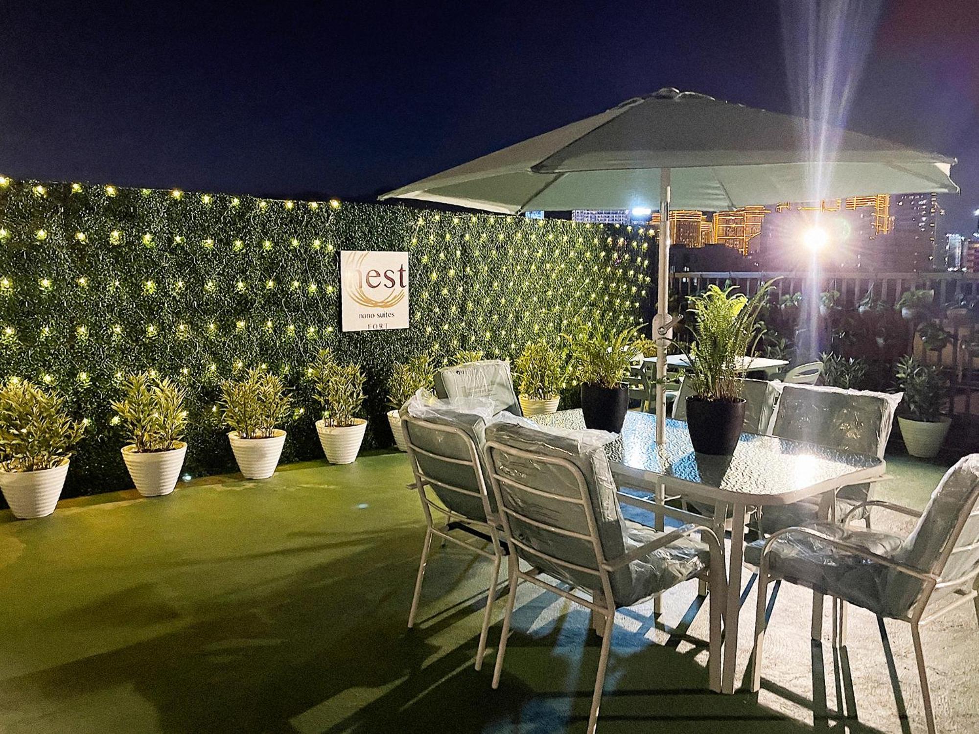 Nest Fort Bgc Makati City Exterior photo