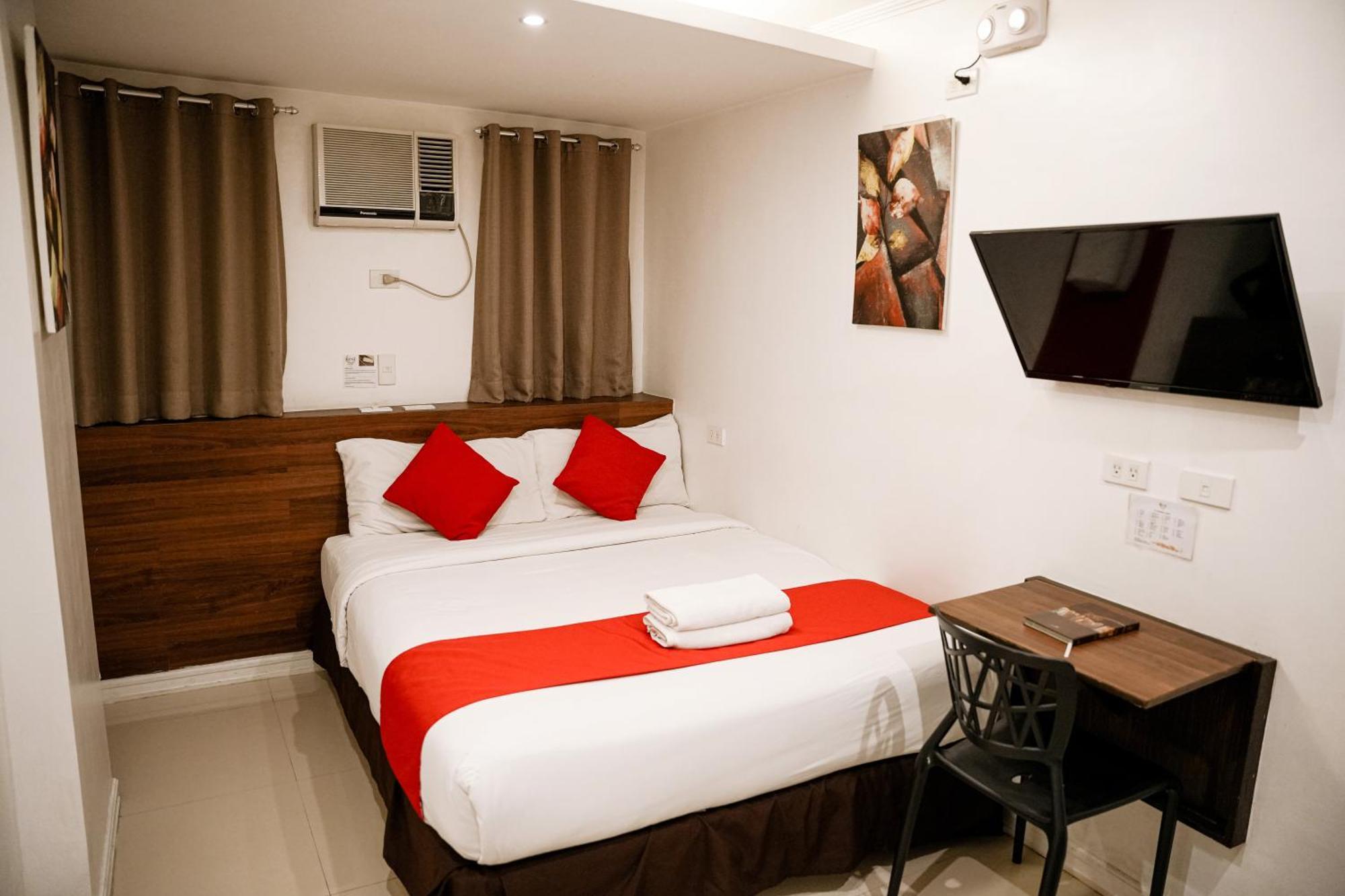 Nest Fort Bgc Makati City Exterior photo